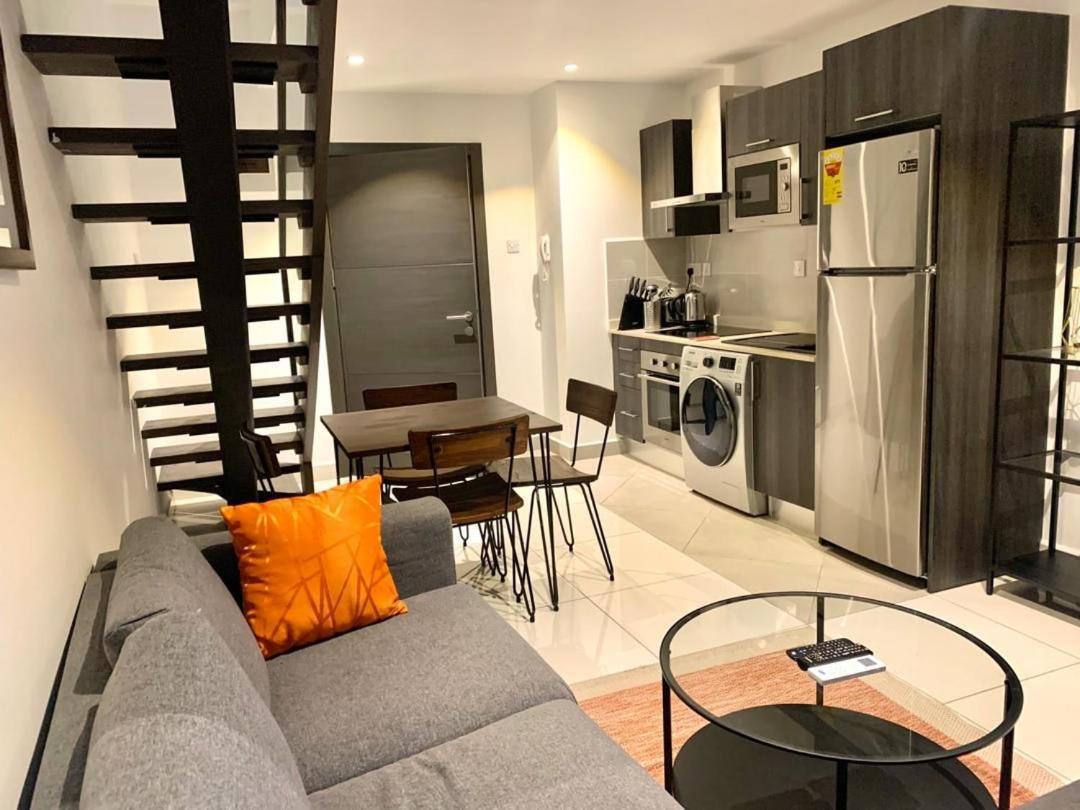 One Bedroom Apartment At A Embassy Gardens Cantonments Acra Exterior foto