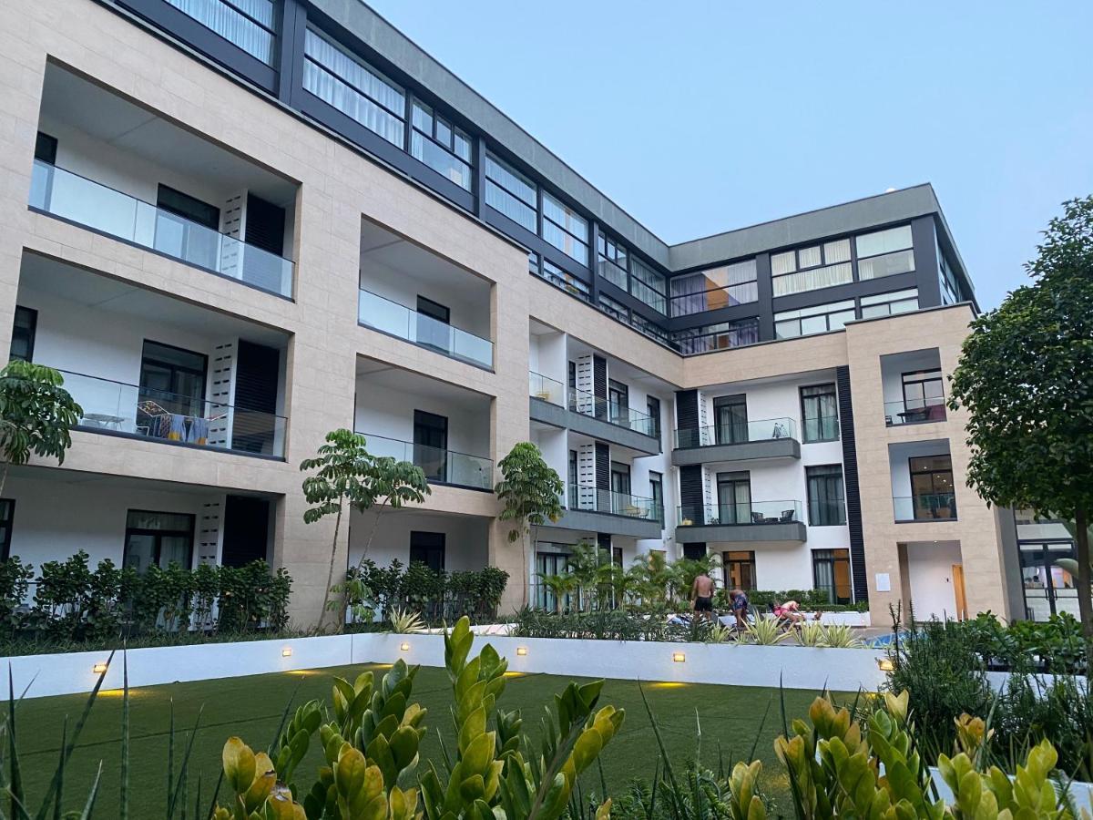 One Bedroom Apartment At A Embassy Gardens Cantonments Acra Exterior foto