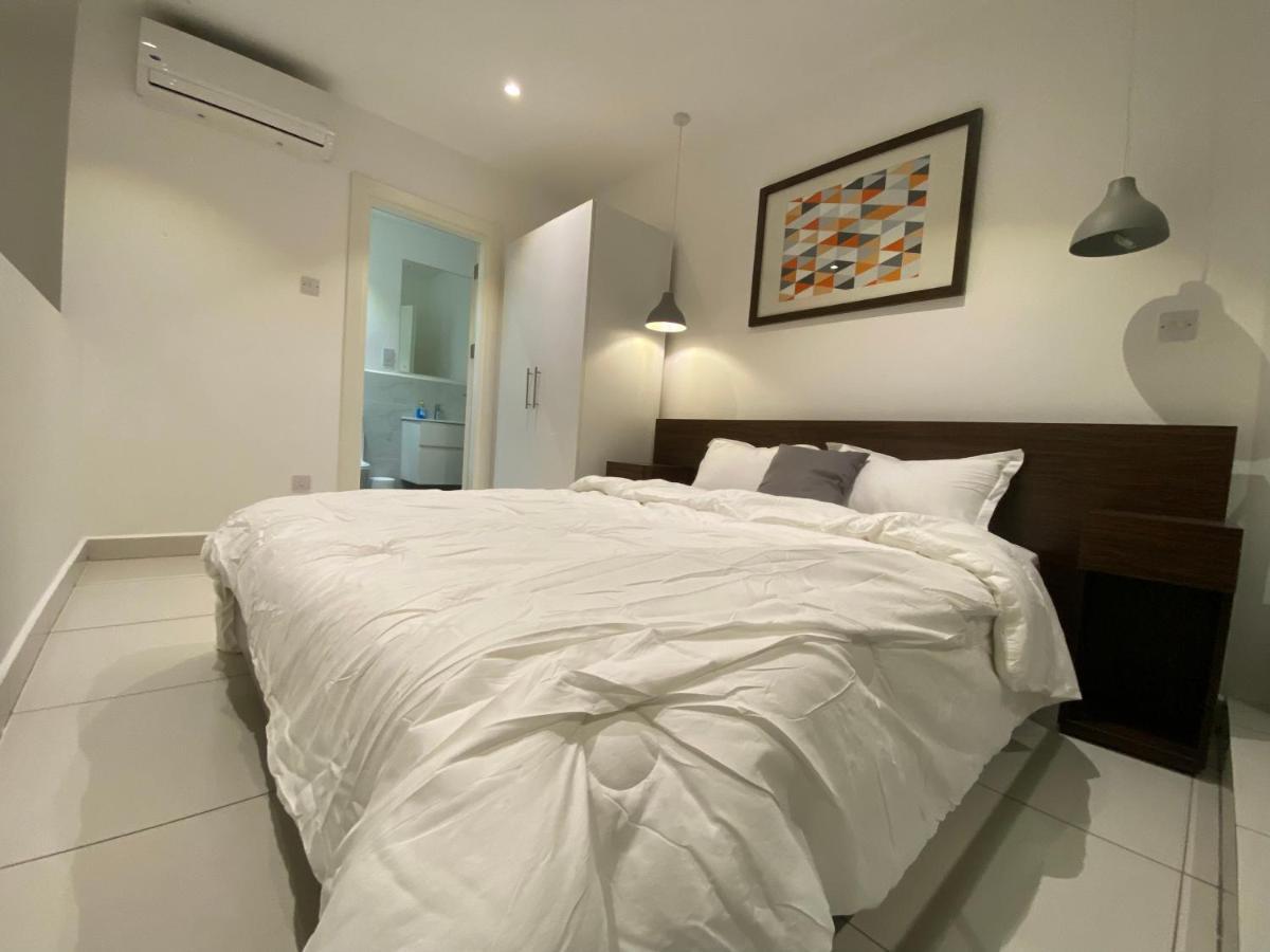 One Bedroom Apartment At A Embassy Gardens Cantonments Acra Exterior foto